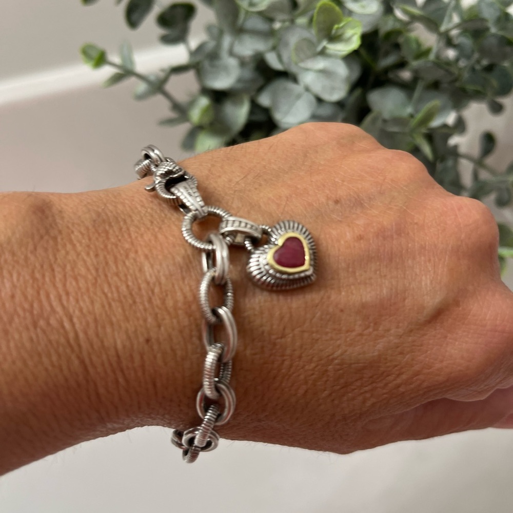 Judit Ripka Ruby Heart bracelet - Picture 8 of 12